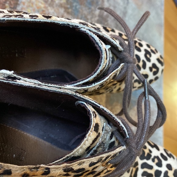 SPERRY leopard lace up booties - Picture 7 of 9